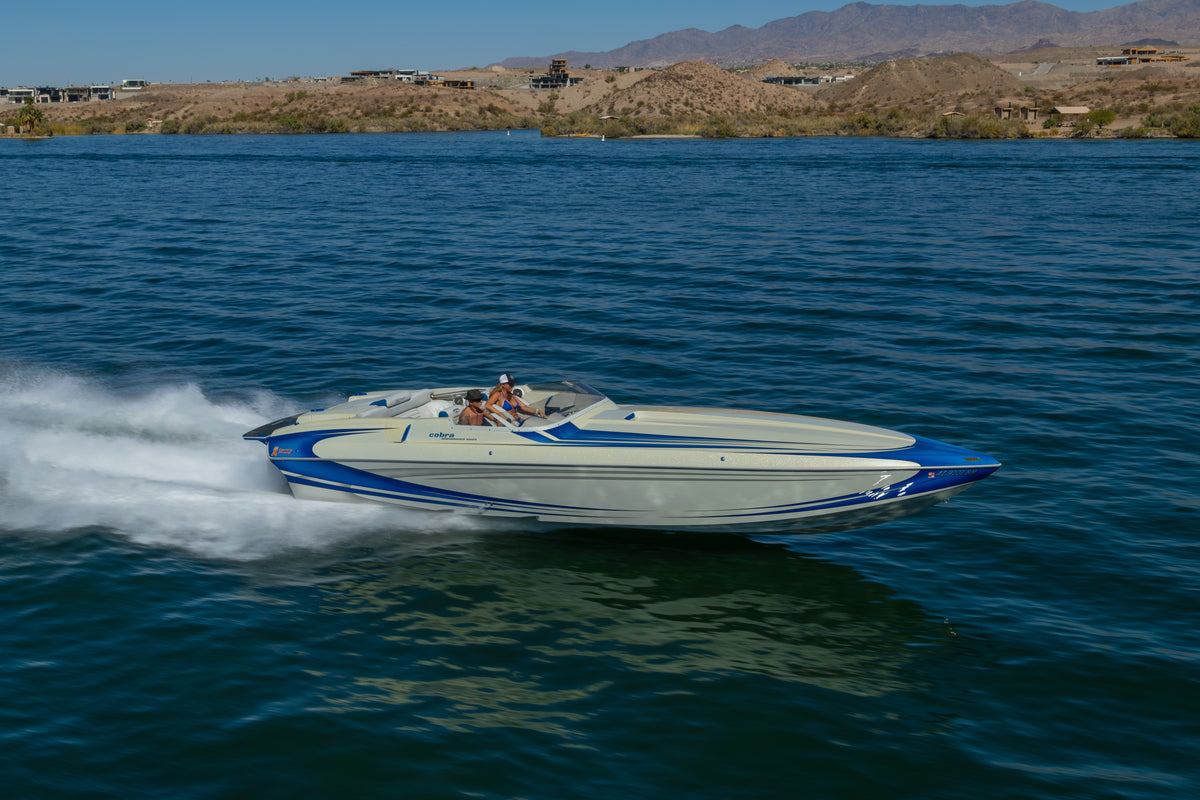 320 Razor - Cobra Performance Boats