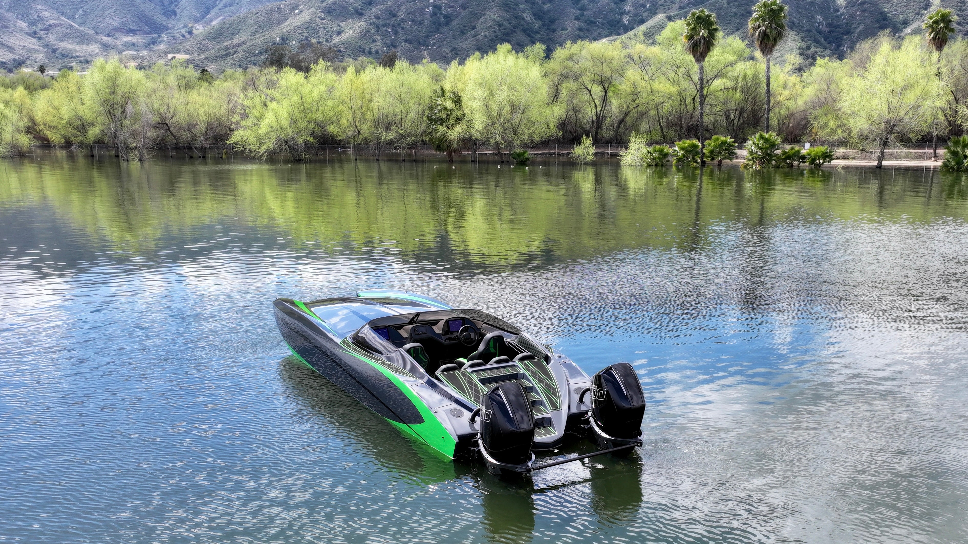 280W Venom Outboard - Cobra Performance Boats in Montclair, CA